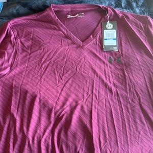 Under Armour V-Neck SS Tee